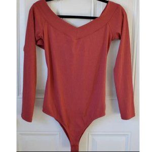 Lulu's Burgundy Ribbed Bodysuit with Back Cutout. Size L. Like new condi…